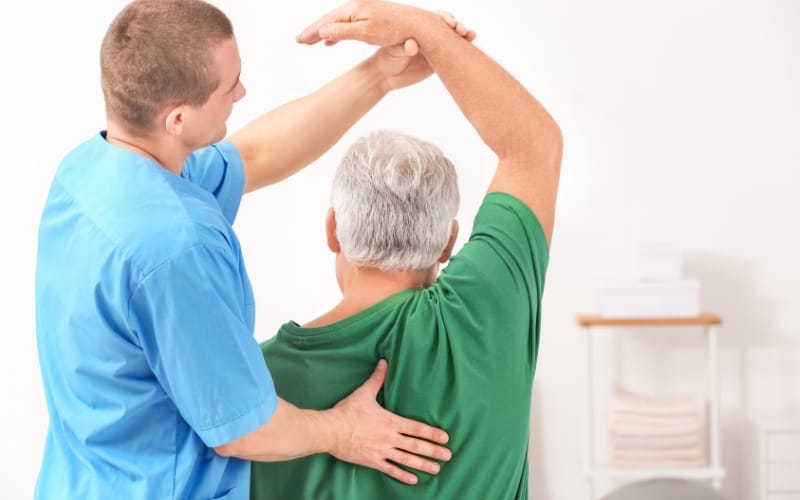 người cần phục hồi sau chấn thương