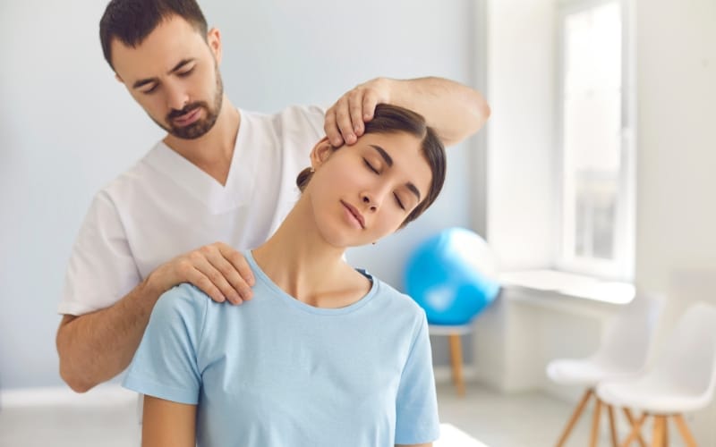 thực hiện đả thông kinh lạc