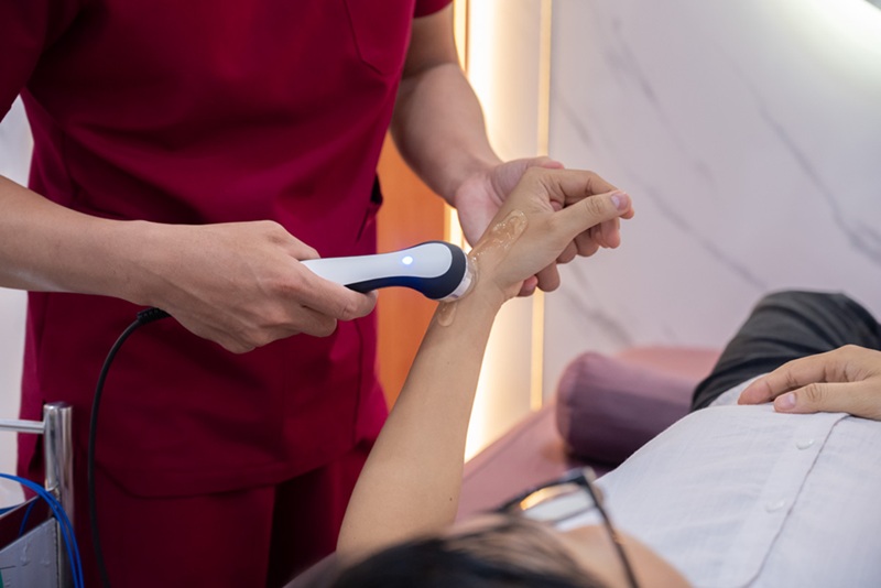 máy siêu âm điều trị xương khớp