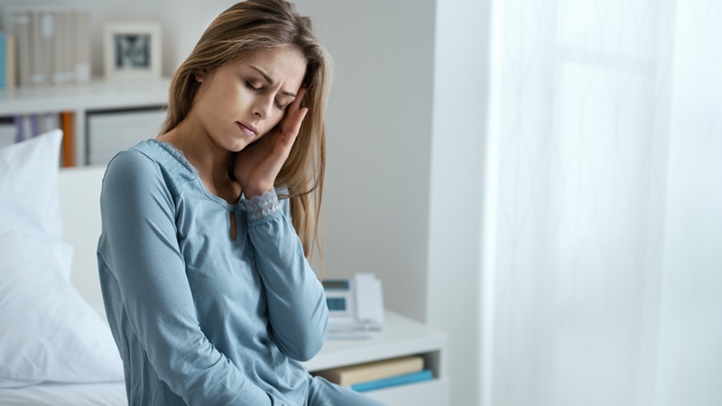 cách trị đau nửa đầu bằng dân gian