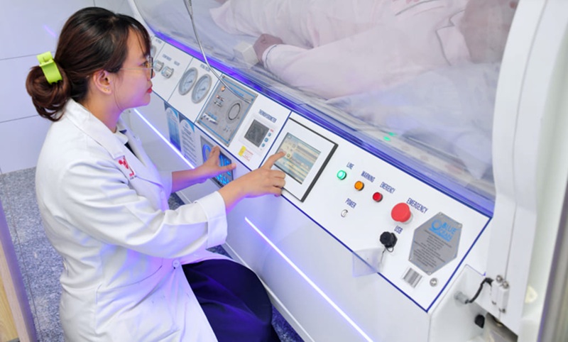 chi phí điều trị oxy cao áp